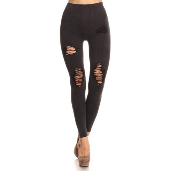 Pants - Lady's Distressed Vintage Washed Leggings Black